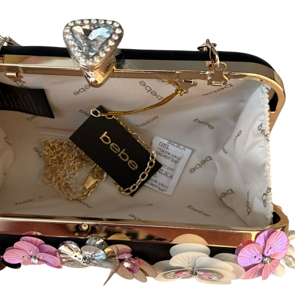bebe Los Angeles New 3D Multi Embellished Daisy Viral Clutch Bag Prom Night - Picture 7 of 9